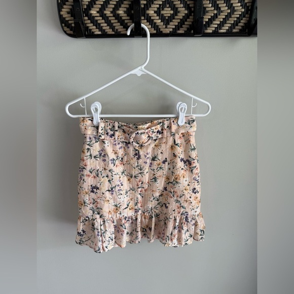 Lovers and Friends Jill Mini Skirt - Peach Ditsy Floral - Size Small - NWT - Picture 9 of 15